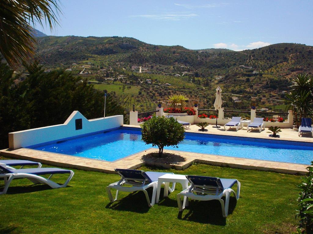 Hotel Cortijo De Salia Алькаусин Экстерьер фото