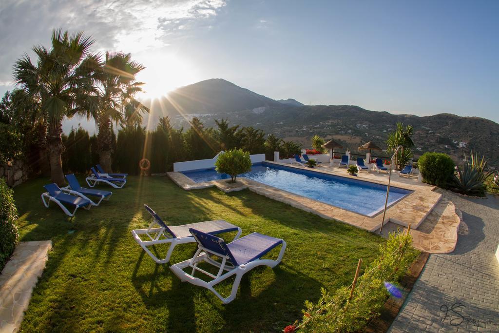 Hotel Cortijo De Salia Алькаусин Экстерьер фото