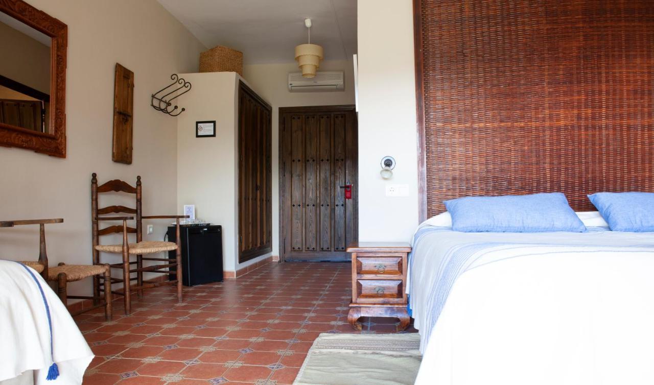 Hotel Cortijo De Salia Алькаусин Экстерьер фото