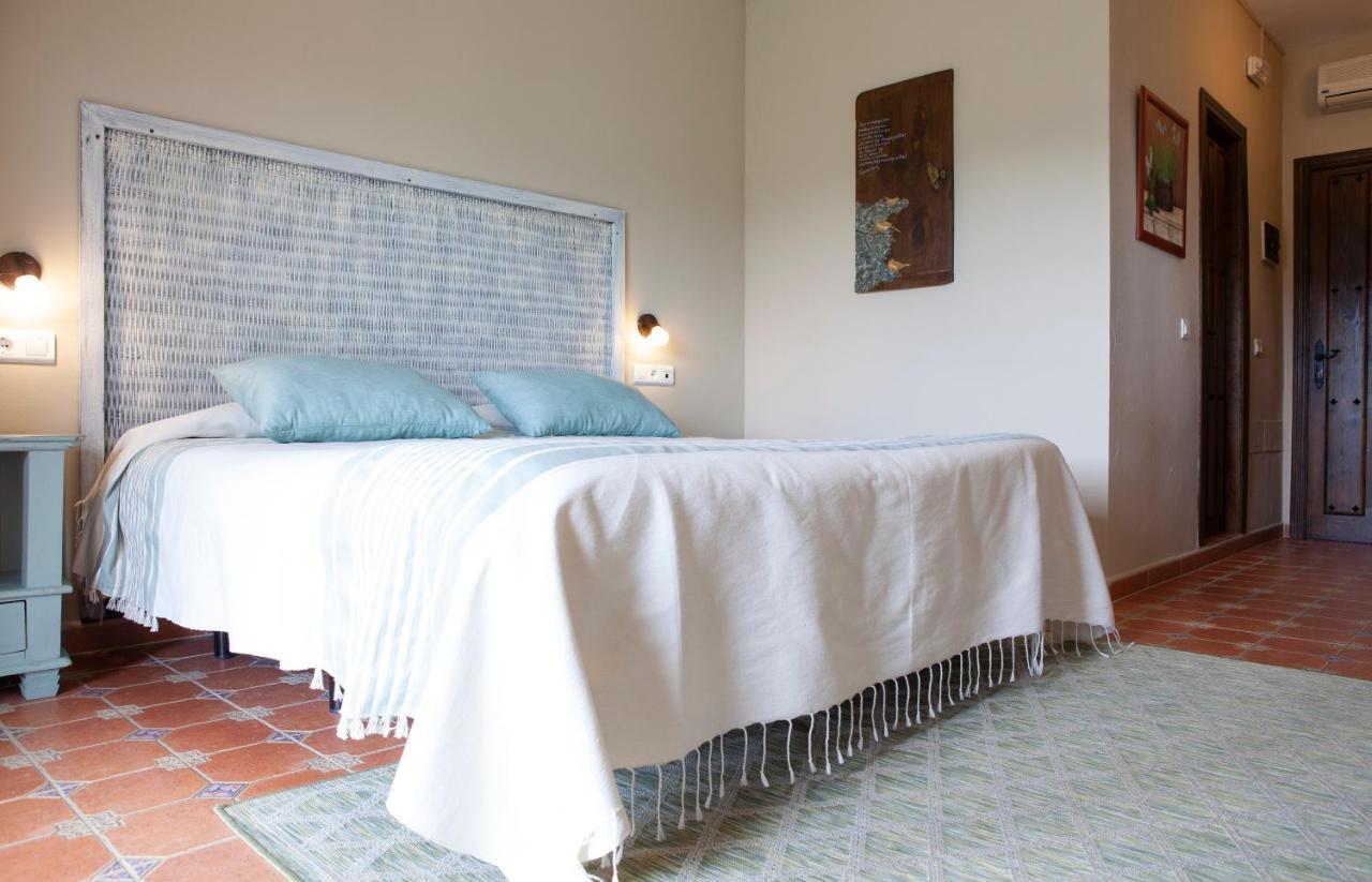 Hotel Cortijo De Salia Алькаусин Экстерьер фото