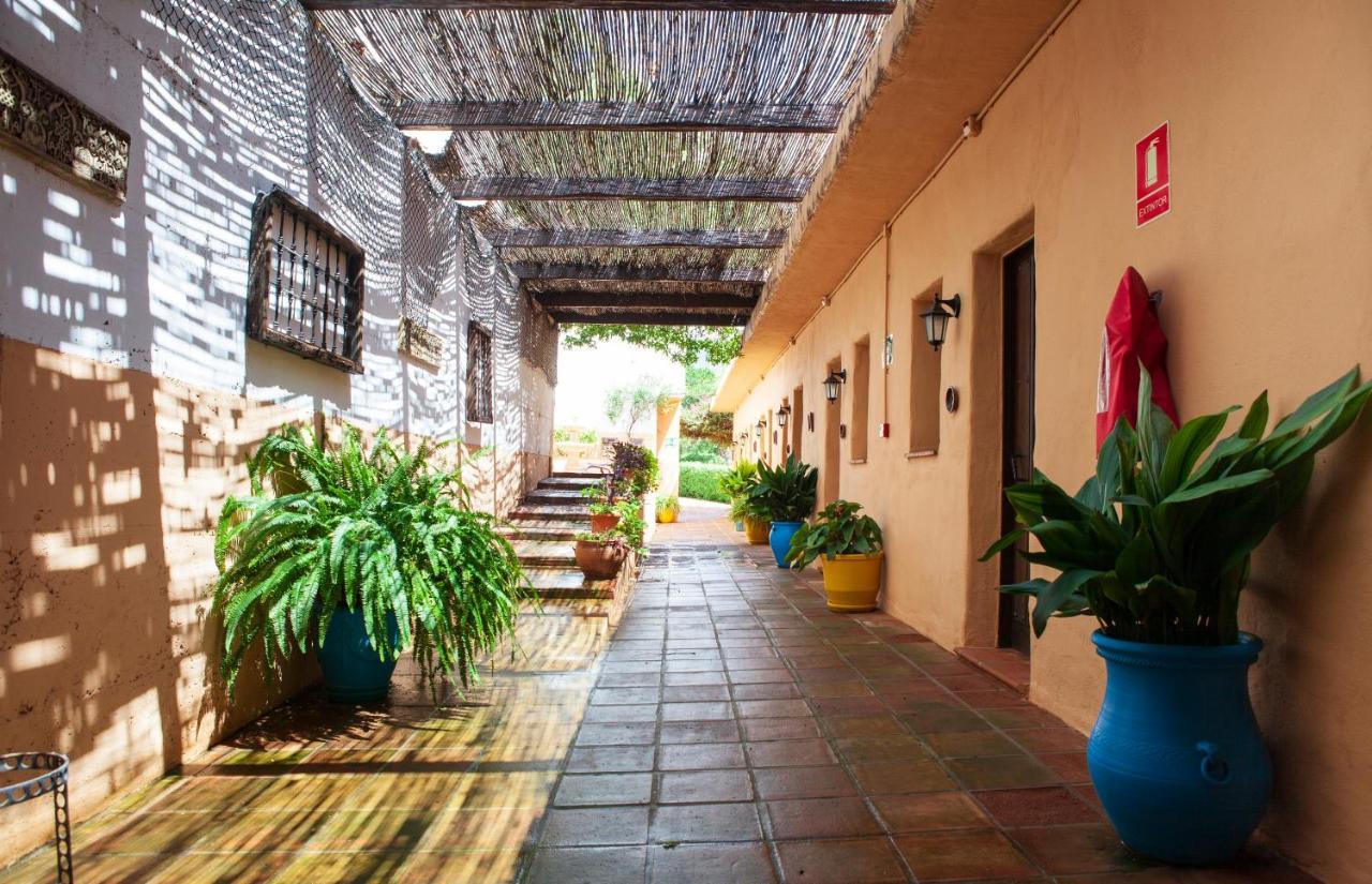 Hotel Cortijo De Salia Алькаусин Экстерьер фото